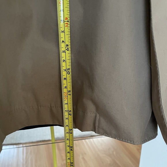 London Fog Mens Classic Fit Iconic Belted Double-Breasted Trench Coat 44 Long - Picture 5 of 8